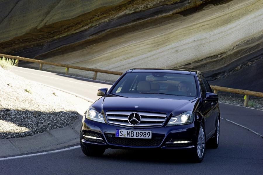  Mercedes-Benz C-Class 2011 года  (фото 8 из 23)